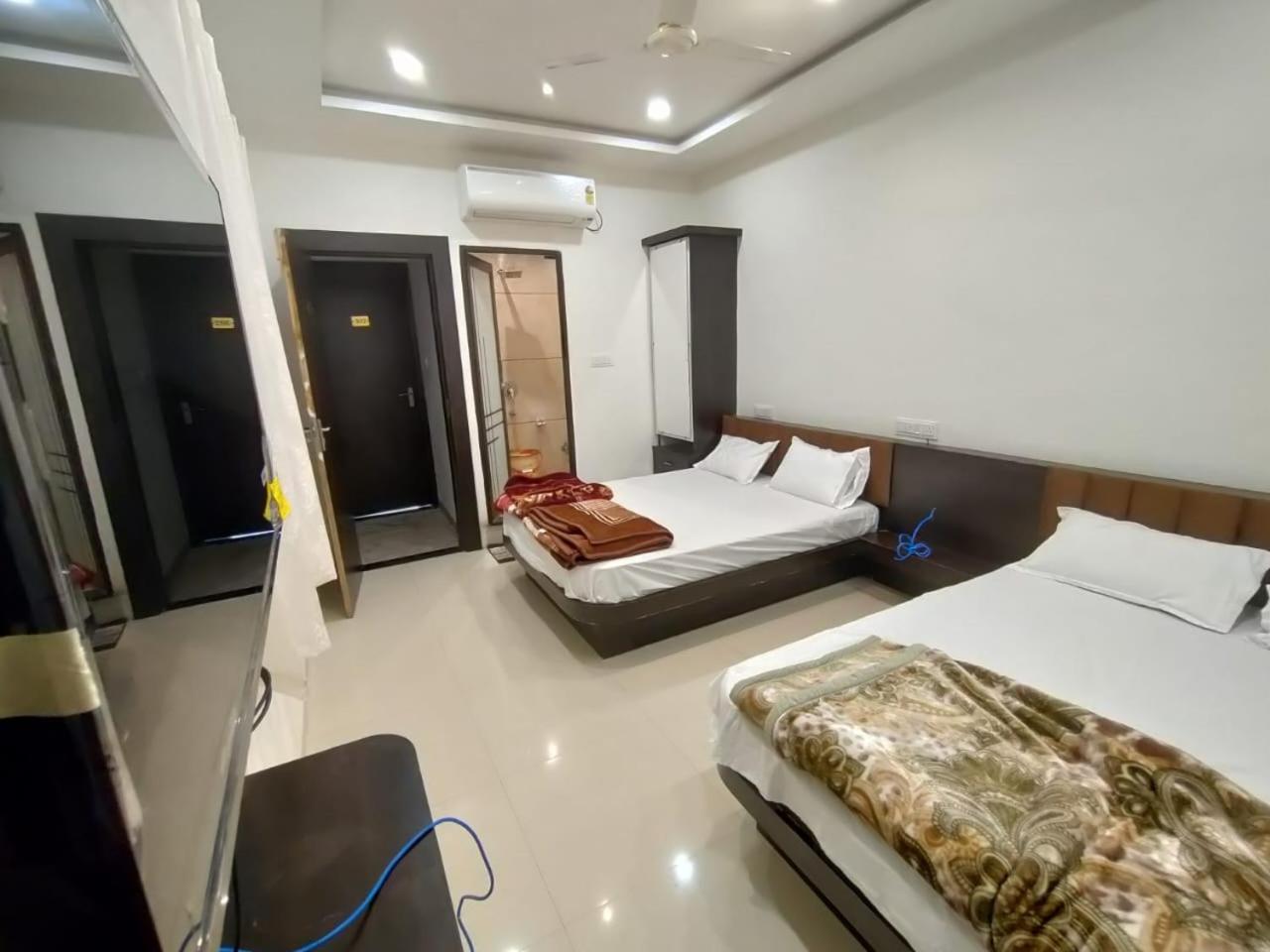 Hotel Jyoti Shree Udždžain Exteriér fotografie