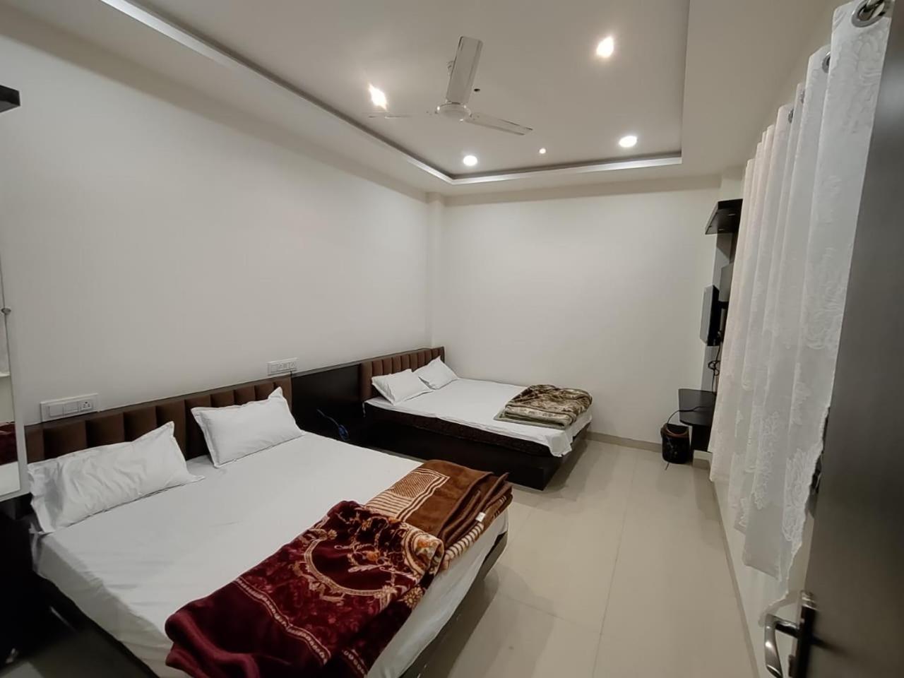Hotel Jyoti Shree Udždžain Exteriér fotografie